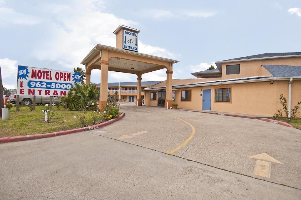 Executive Inn Groves Zewnętrze zdjęcie